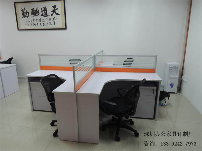 財(cái)務(wù)專用辦公桌 財(cái)務(wù)專用辦公桌